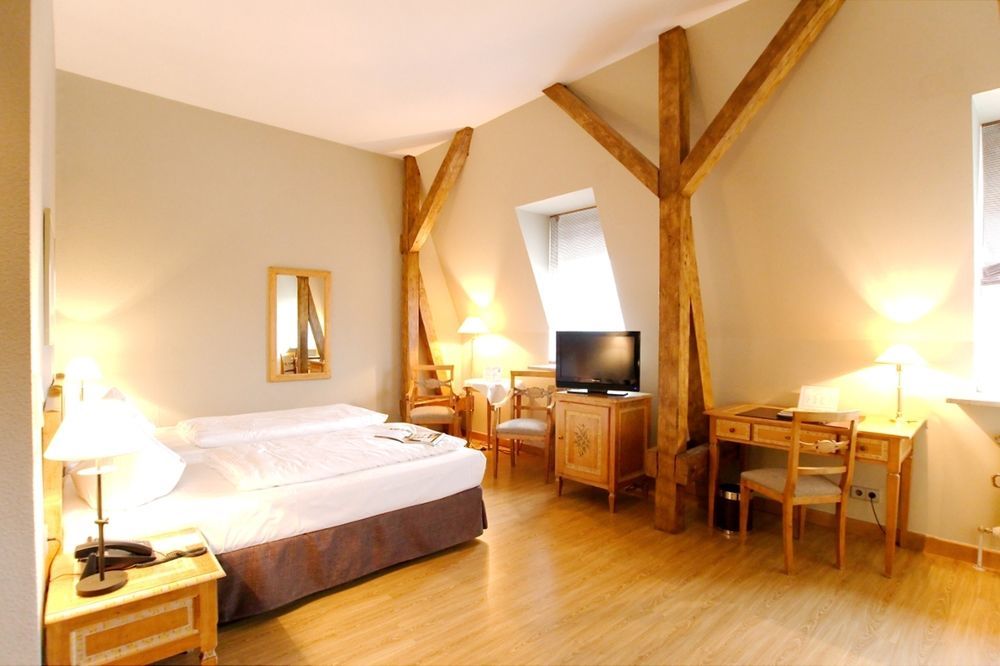 Eurostars Park Maximilian 4*